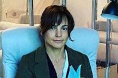 Stephanie Szostak in A Million Little Things - Season 3 Set