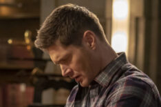 Jensen Ackles as Dean carving pumpkins in Supernatural - Season 15 Episode 14