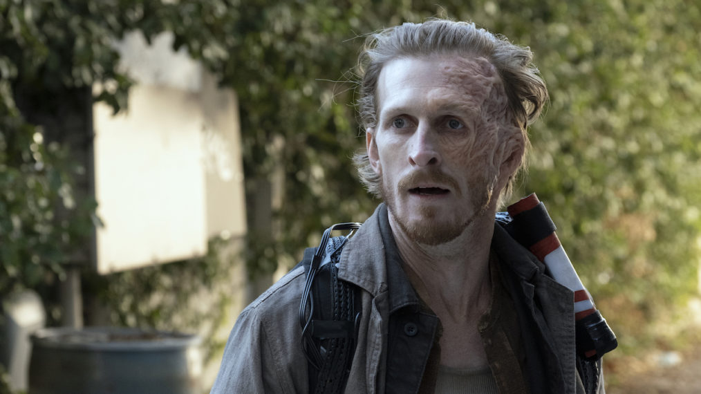 Austin-Amelio-Fear-the-Walking-Dead