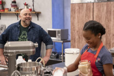 Duff Goldman interacting with Naima, as seen on Kids Baking Championship