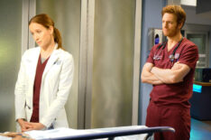 Jessy Schram as Dr. Hannah Asher, Nick Gehlfuss as Dr. Will Halstead in Chicago Med - Season 5, 'The Ghosts Of The Past'