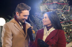 Carlo Marks and Katrina Law in Christmas With the Darlings on Hallmark