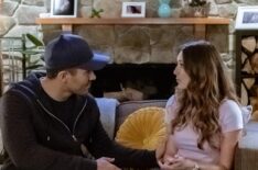 Picture Perfect Mysteries: Exit Stage Death - Carlos and Alexa PenaVega