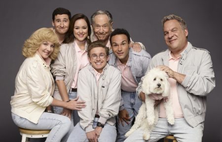 The Goldbergs Season 8 cast - Wendi McLendon-Covey, Sam Lerner, Hayley Orrantia, Sean Giambrone, George Segal, Troy Gentile, Sage (Dog), Jeff Garlin