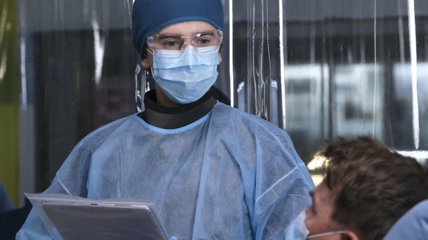 Freddie Highmore Patient The Good Doctor Season 4 Premiere Frontline