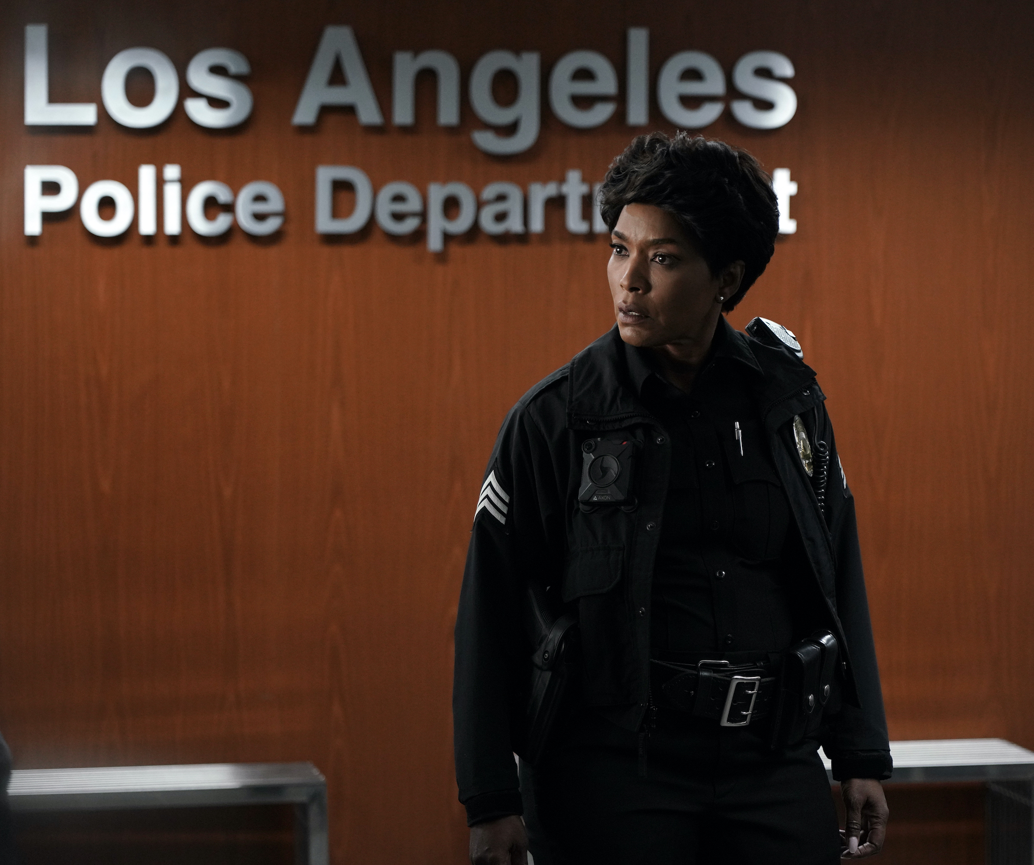 Angela Bassett 911 Season 3 Athena