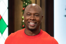 Eddie Jackson in Christmas Cookie Challenge on Food Network