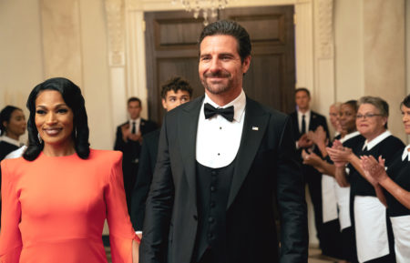 Kron Moore as Victoria Franklin and Ed Quinn as Hunter Franklin in The Oval