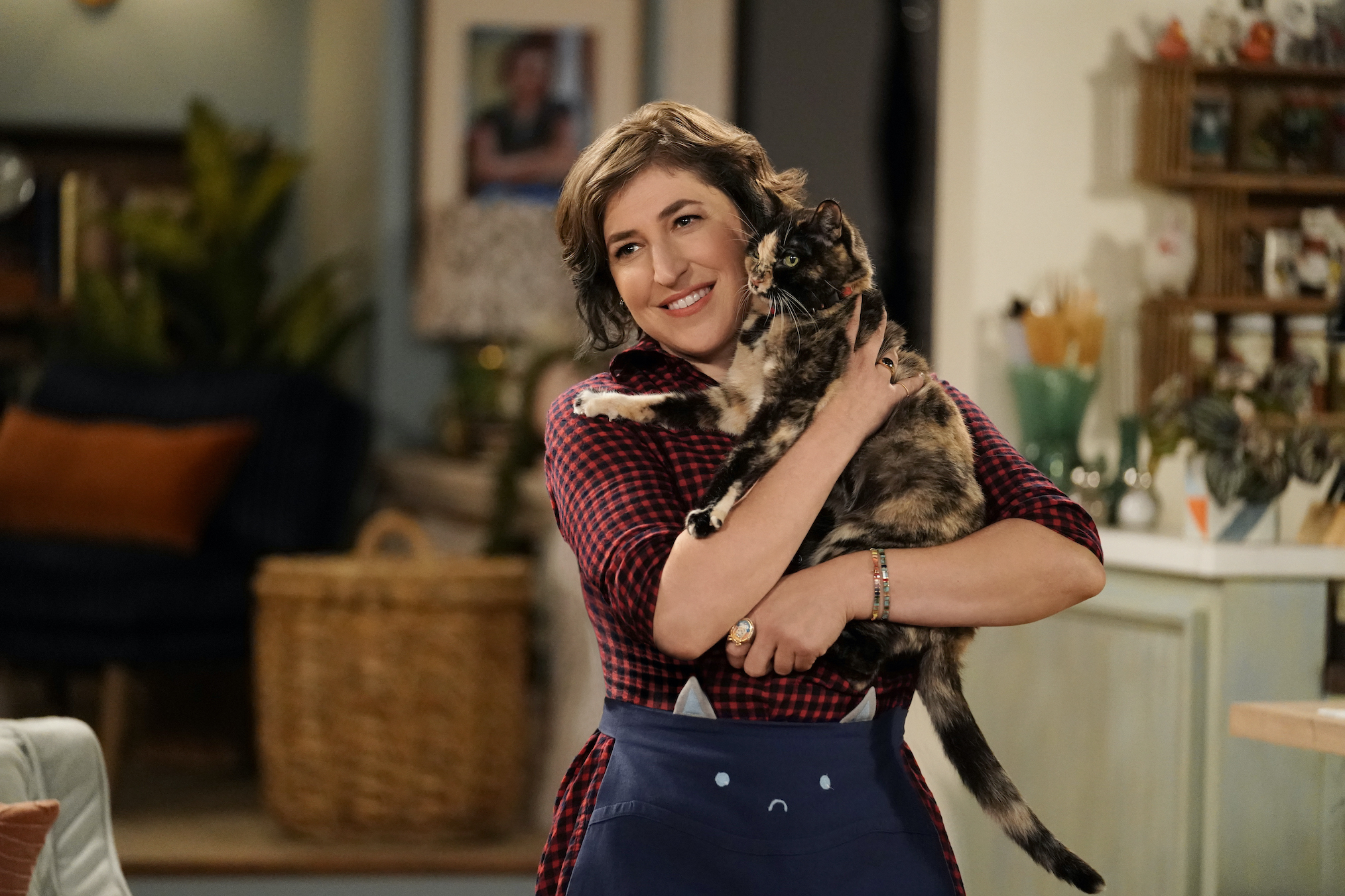 Mayim Bialik Call Me Kat