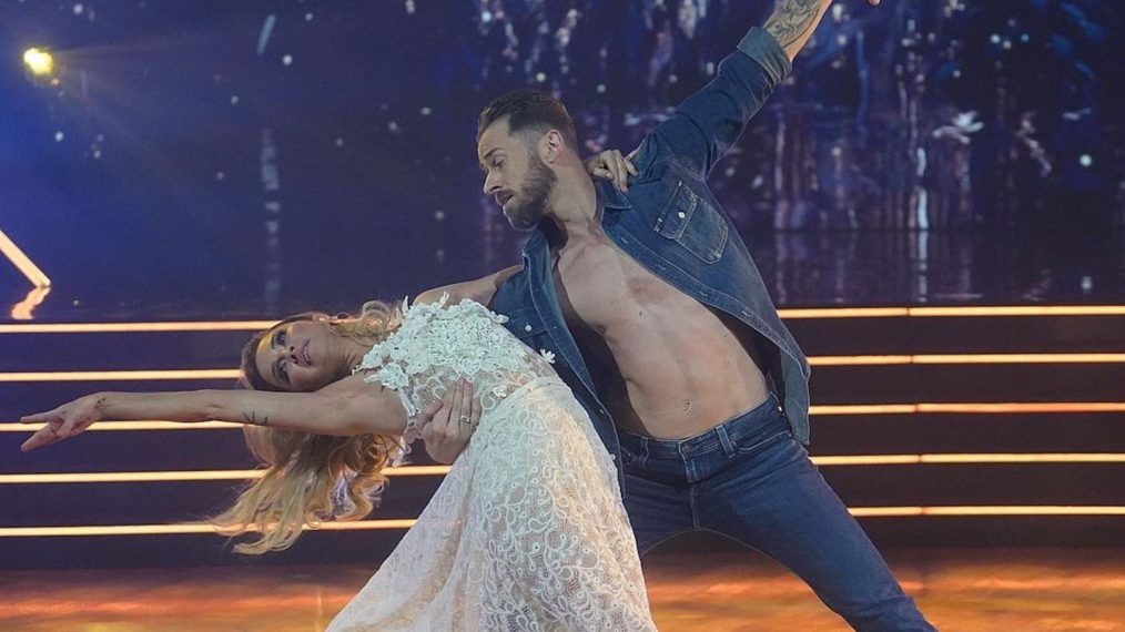 Kaitlyn Bristowe and Artem Chigvintsev on Dancing With the Stars Semifinals