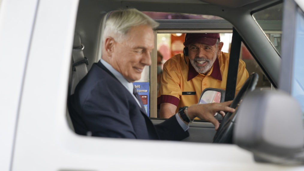 Gibbs Fornell NCIS Season 18 Episode 3 Beltway Burgers Drive-Thru