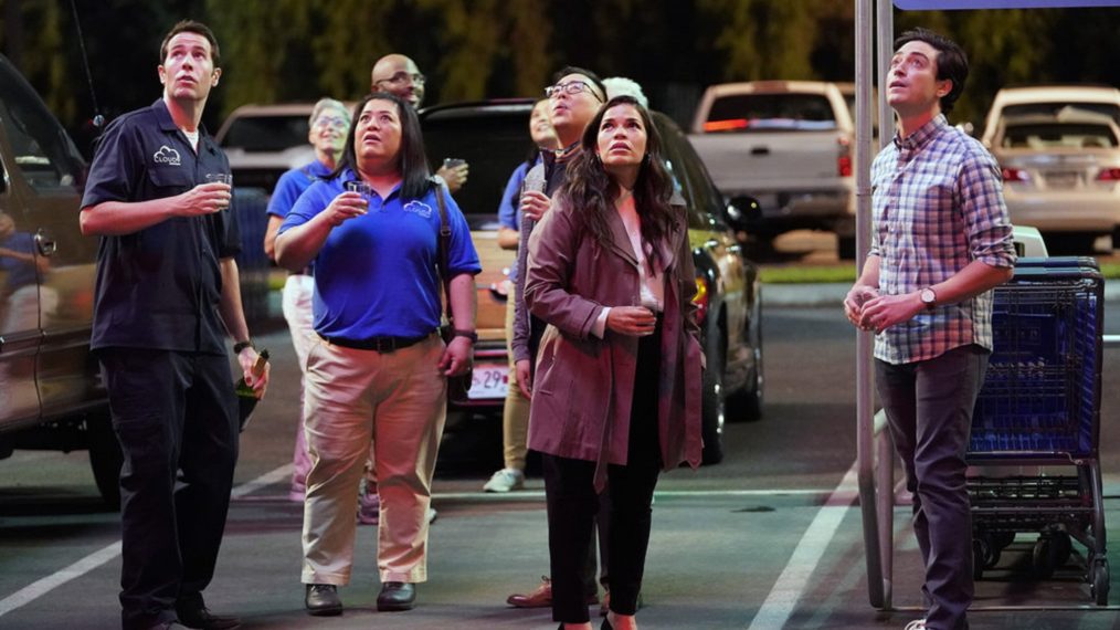 Superstore on X: @soniasaraiya @JarettSays @AmericaFerrera