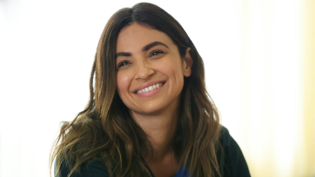 Floriana Lima as Darcy in A Million Little Things - Season 3, Episode 3