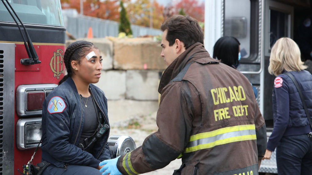 Adriyan Rae as Mack and Alberto Rosende as Gallo in Chicago Fire - Season 9