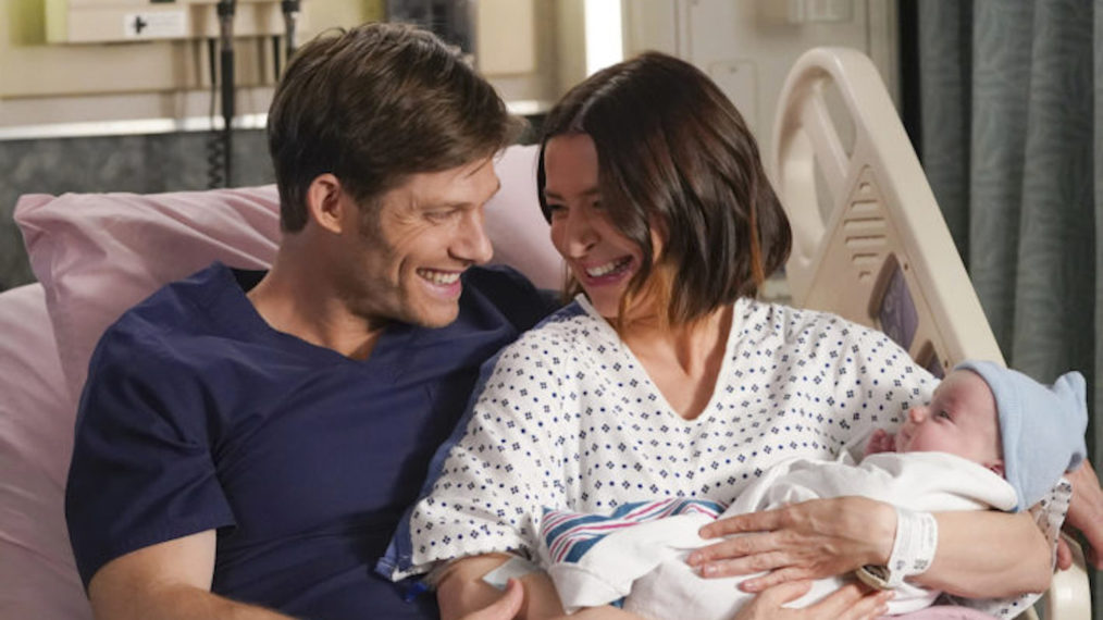 Link Amelia Baby Grey's Anatomy Season Finale