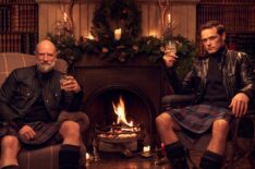 Men in Kilts - Sam Heughan and Graham McTavish toast