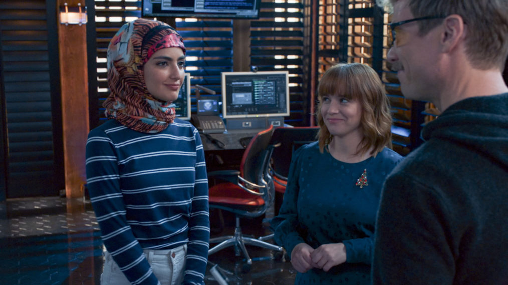 Medalion Rahimi as Fatima Namazi and Renée Felice Smith as Nell Jones - NCIS: LA - Season 12, Episode 6