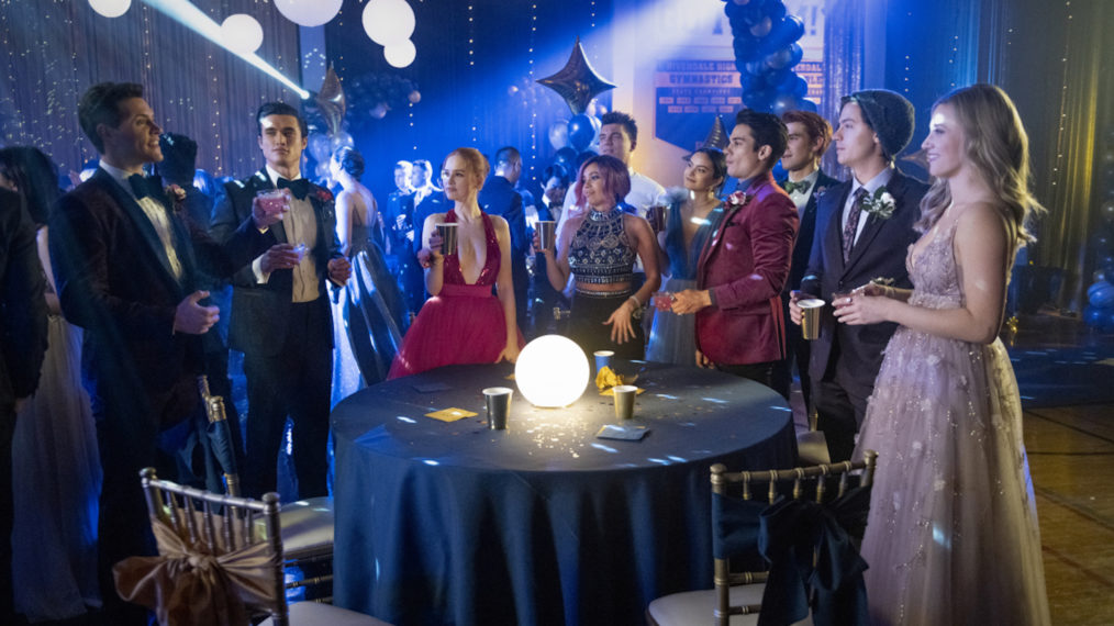 Riverdale Season 5 Premiere Prom