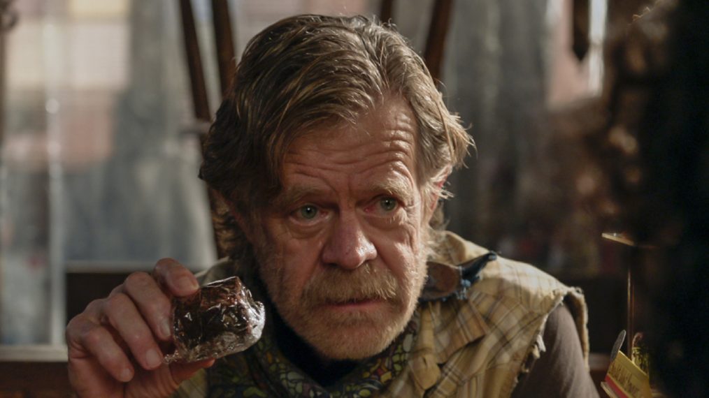 Shameless - Season 11 - William H. Macy as Frank Gallagher holding a brownie