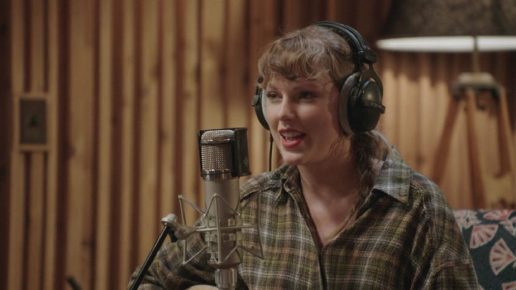 Taylor Swift - Folklore Long Pond Studio Sessions