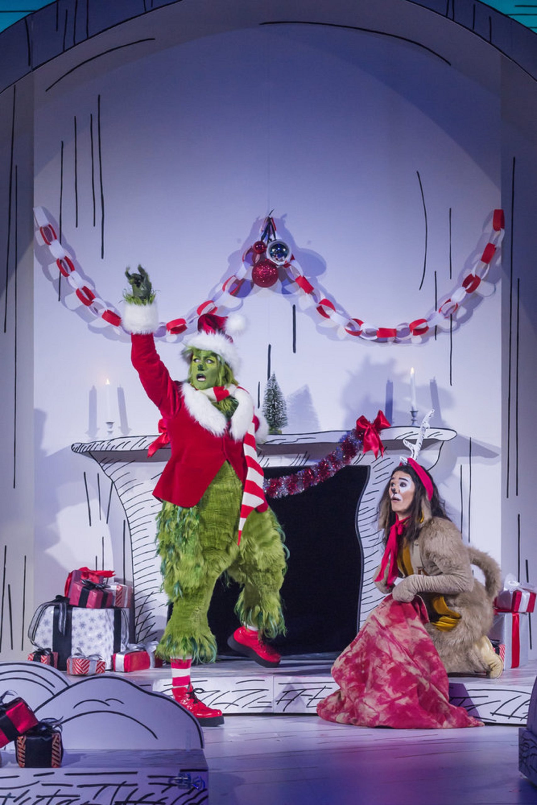Vale la pena ver un musical «Grinch», «Christmas Light Fight», «Race