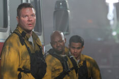 911 Lone Star - Jim Parrack as Judd, Brian Michael Smith as Paul, and Julian Works as Mateo in the 'Hold The Line' episode