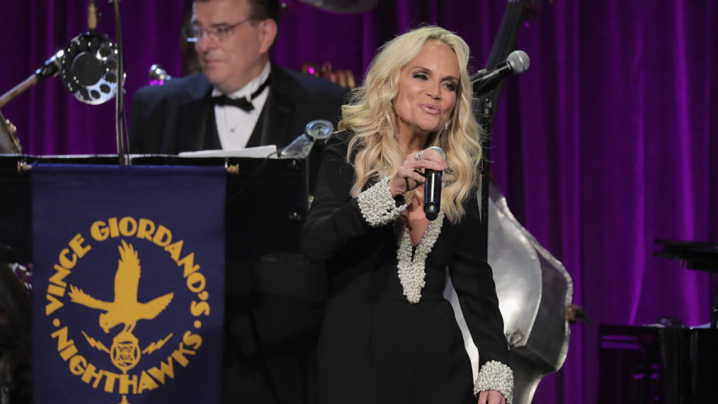 #’In Concert at the Hollywood Bowl’ Goes to the Movies With Kristin Chenoweth (VIDEO)