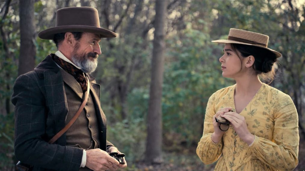 #’Dickinson’ Sneak Peek Shows Emily’s Writer’s Block Leads to Sweet Father-Daughter Moment (VIDEO)