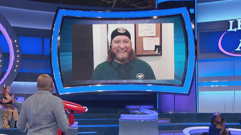 #’Let’s Make a Deal’ Gives NFL’s Nick Mangold a ‘Decent’ Introduction (VIDEO)