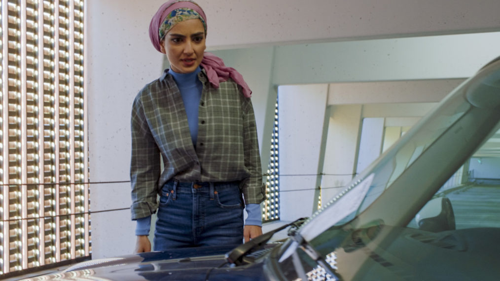 Medalion Rahimi - Car NCIS Los Angeles, Season 12, Episode 10