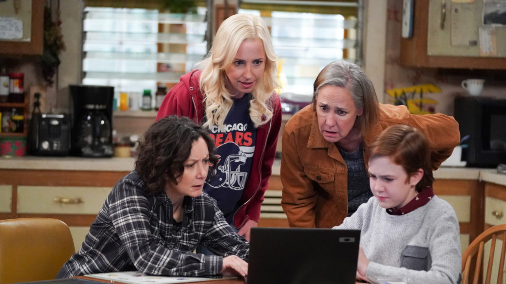 The Conners - Sara Gilbert, Lecy Goranson, Laurie Metcalf, Ames McNamara