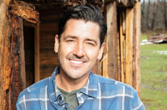 Jonathan Knight of Farmhouse Fixer