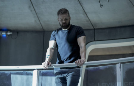 Wes Chatham as Amos Burton in The Expanse