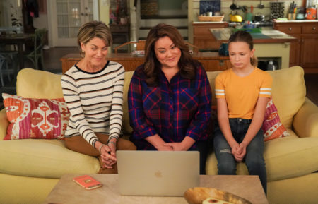 American Housewife - Wendie Malick, Katy Mixon, Giselle Eisenberg