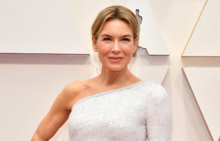 Renee Zellweger arrives at the 92nd Annual Academy Awards