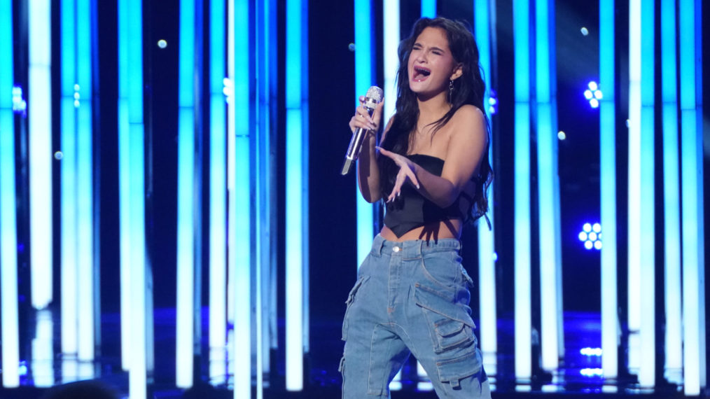 #’American Idol’ Hopefuls Kick Off ‘Hollywood Week’ With Genre Challenge