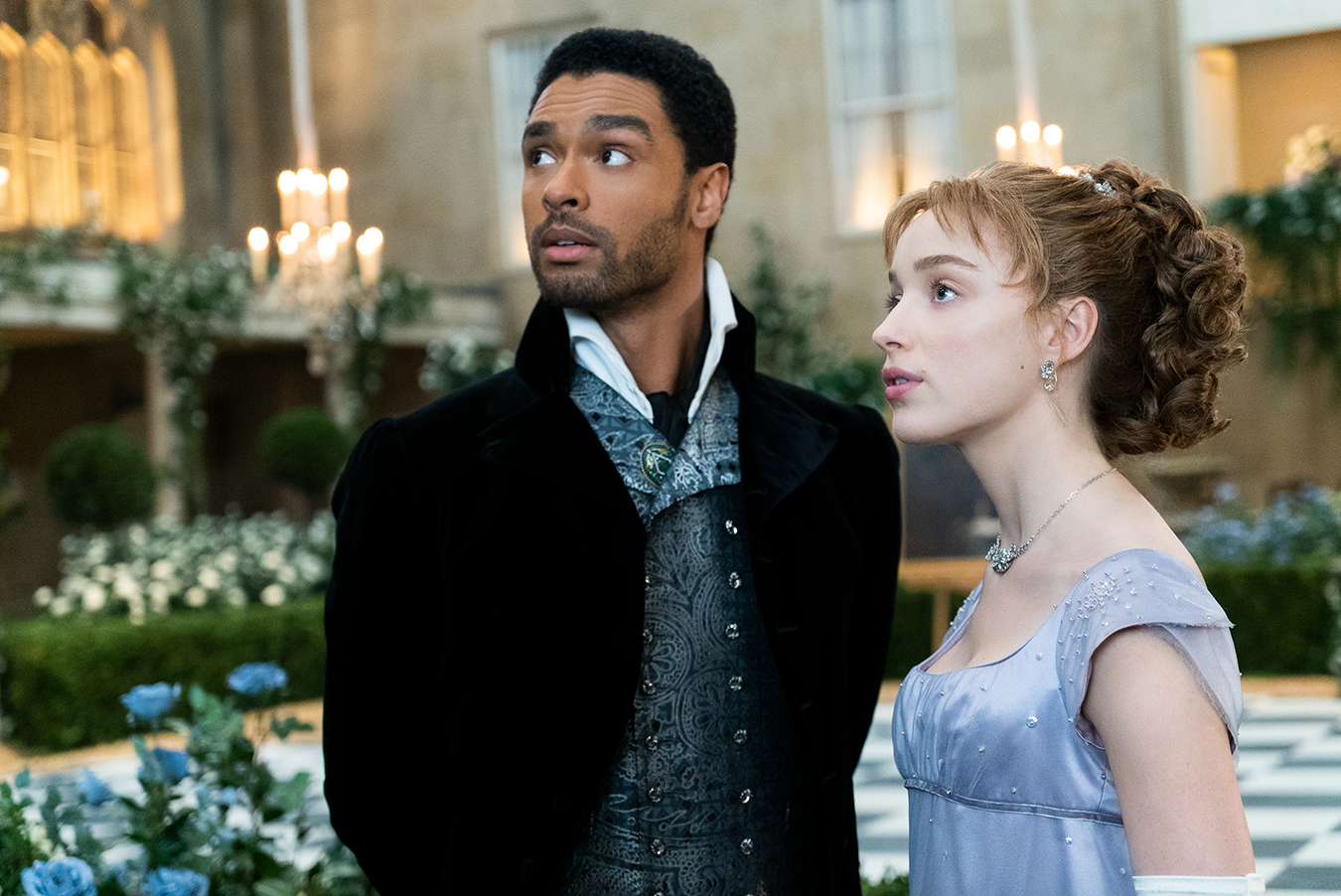 Rege-Jean Page and Phoebe Dynevor as Simon Basset and Daphne Bridgerton in 'Bridgerton' Season 1