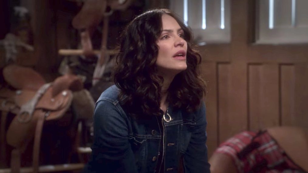 Country Comfort - Katharine McPhee as Bailey - Netflix