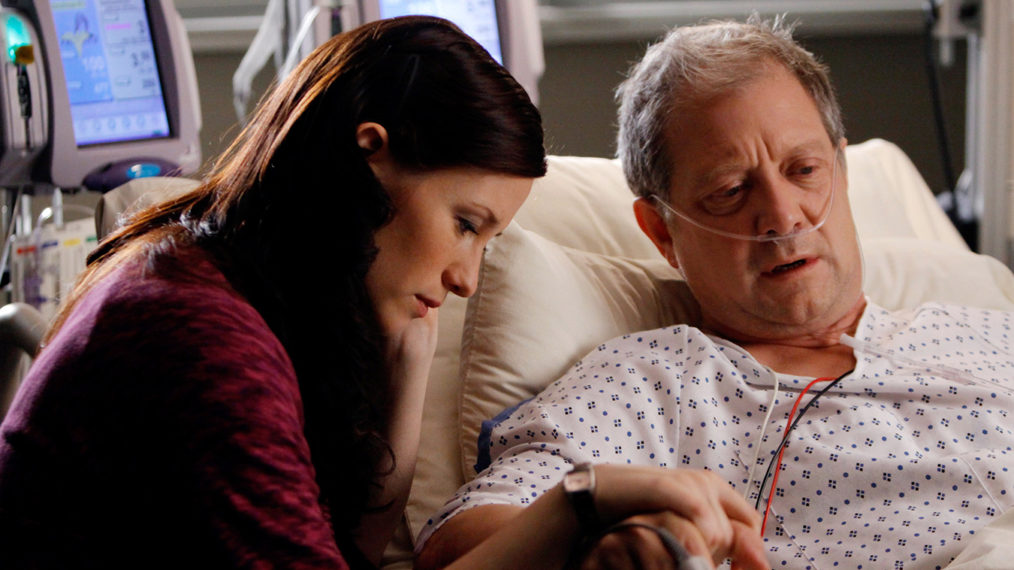 Grey's Anatomy - Chyler Leigh and Jeff Perry - Season 6