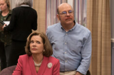 Jessica Walter and David Cross in Arrested Development