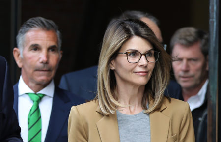 Lori Loughlin arrives at the Boston court for the college cheating case