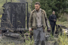 'TWD' Star Ross Marquand Talks the Limits of Aaron’s Forgiving Nature and Working With Robert Patrick