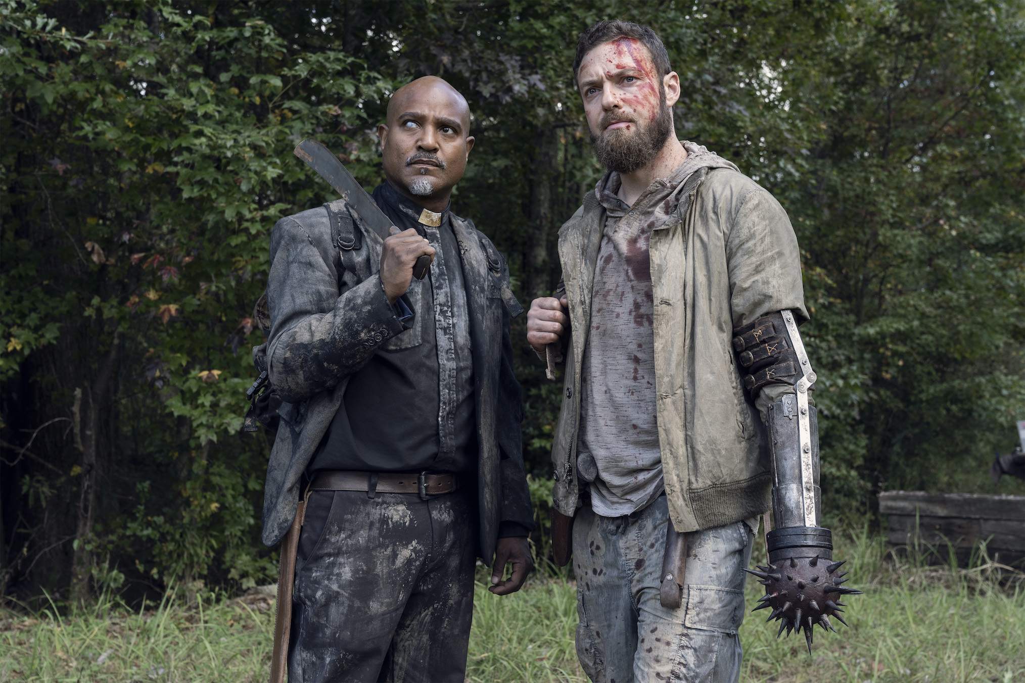 rechter Franje galerij The Walking Dead': Aaron and Gabriel Play a Dangerous, Twisted Game (RECAP)