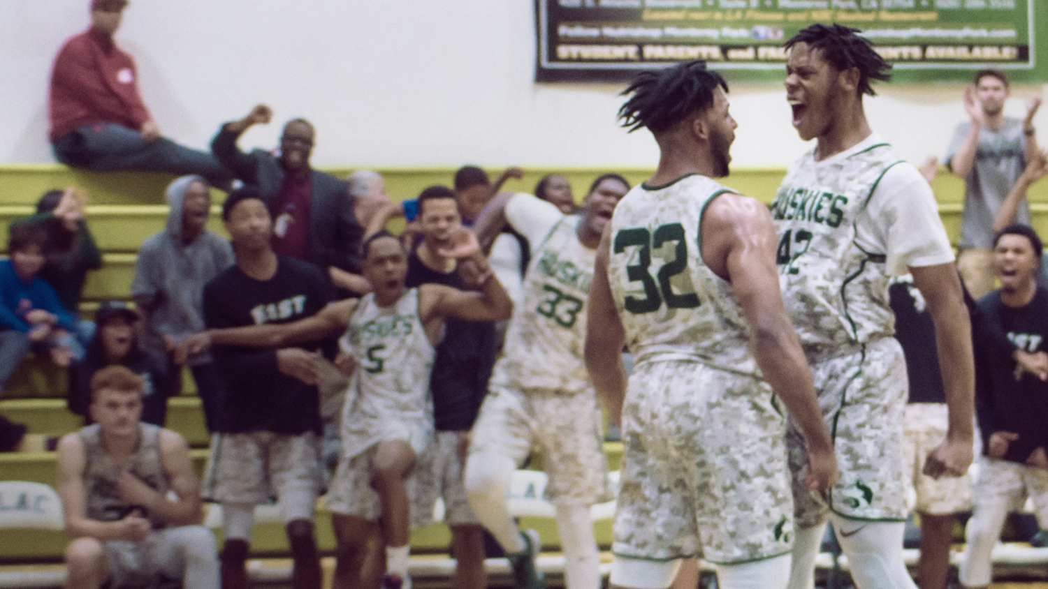 A Community College Basketball Team Chases a Championship in 