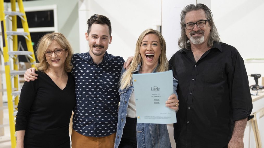 Lizzie McGuire cast - Hallie Todd, Jake Thomas, Hilary Duff, Robert Carradine