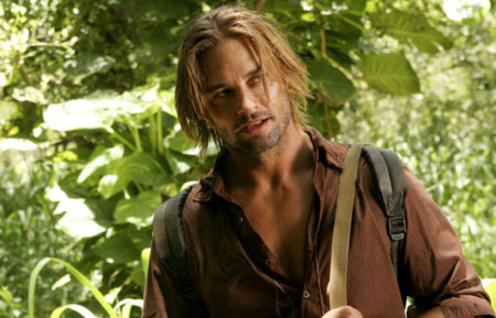 Evangeline Lilly as Kate and Josh Holloway as Sawyer in Lost