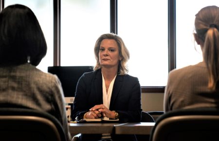 Martha Plimpton in Genera+ion