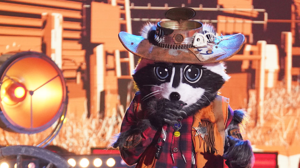 Masked Singer Raccoon Season 5 Episode 3 Performance