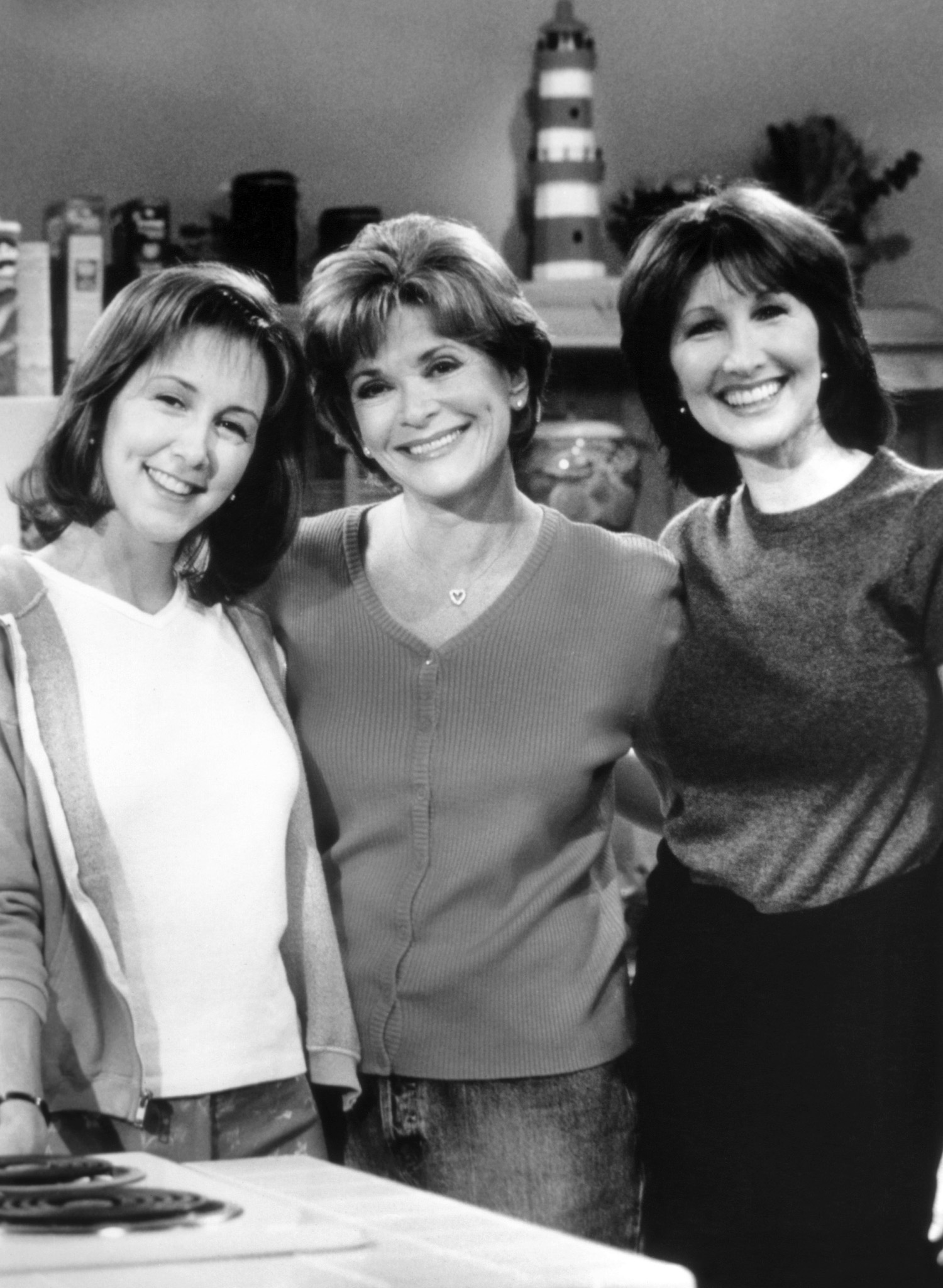 Cynthia Stevenson, Jessica Walter, and Joanna Gleason in Oh Baby