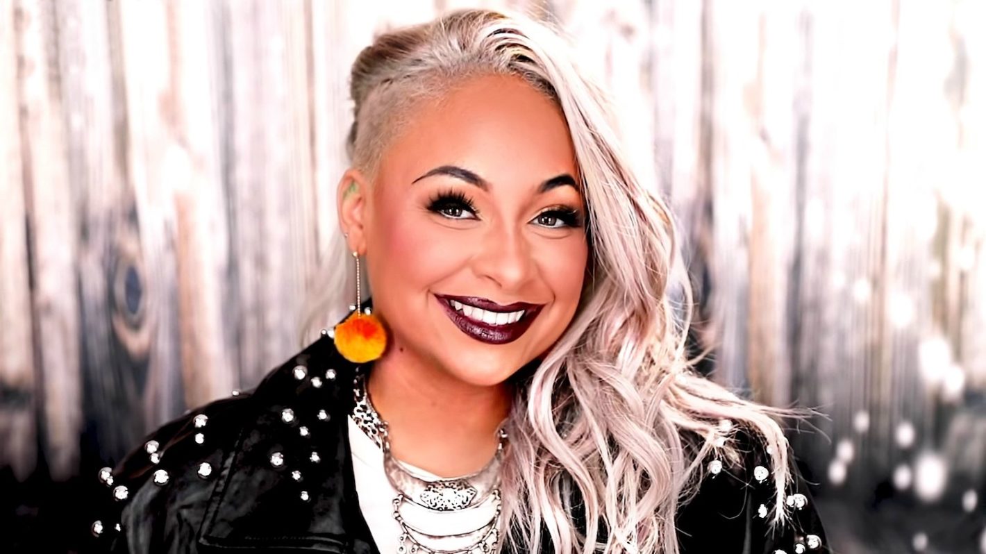 RavenSymoné to Star in 'What Not to Design' Pilot for HGTV(02)